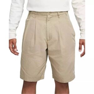 NWT Men's Size 32 Nike Life Pleated Chino At Knee Shorts Khaki Loose DX0643-247